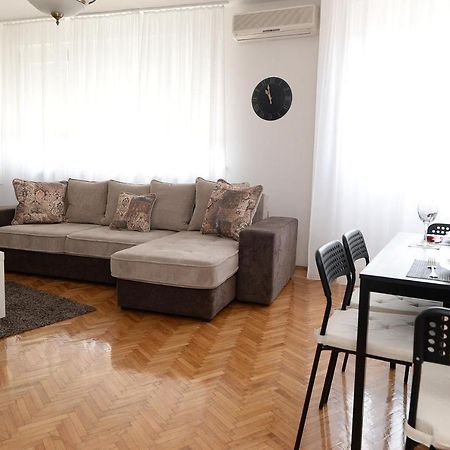 Obilic Belgrado Exterior foto